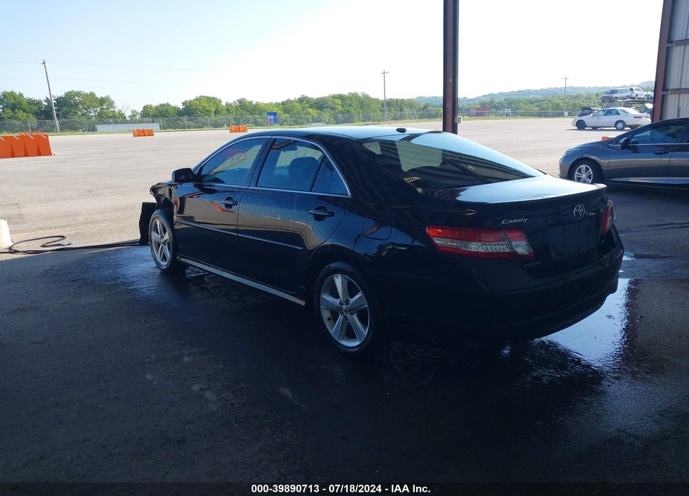 2011 TOYOTA CAMRY SE VIN: 4T1BF3EK9BU749860
