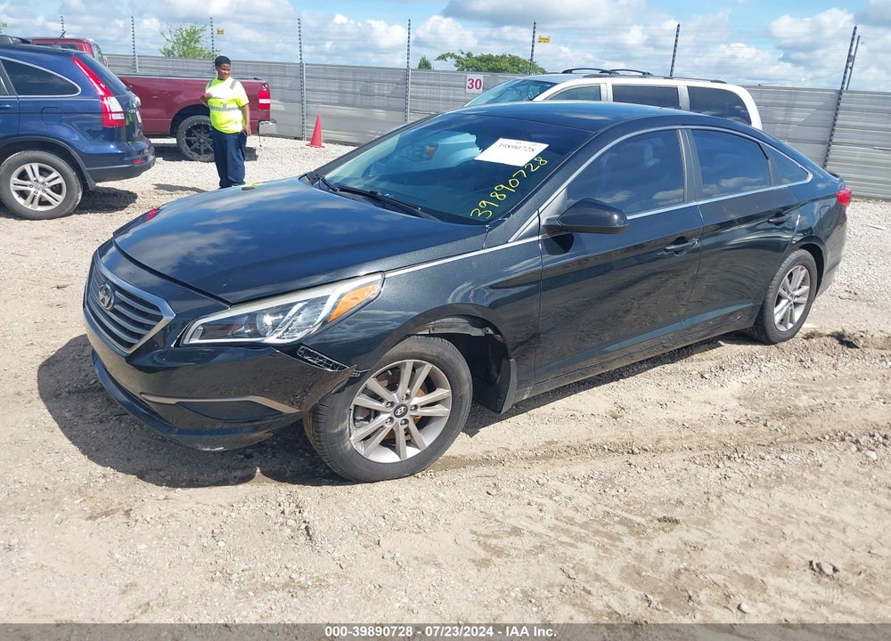 2016 HYUNDAI SONATA SE VIN: 5NPE24AF7GH424024