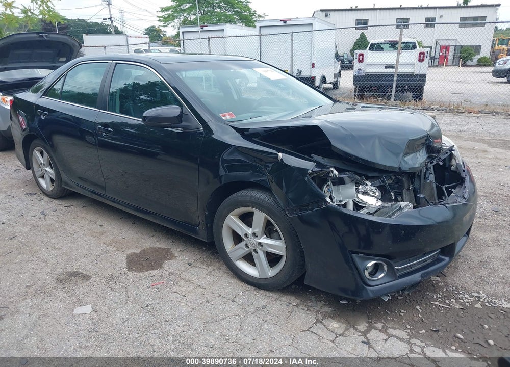 2012 TOYOTA CAMRY SE VIN: 4T1BF1FK0CU129080