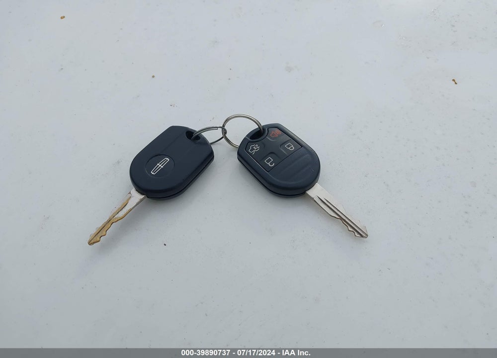 2007 LINCOLN MKX VIN: 2LMDU68C27BJ27865