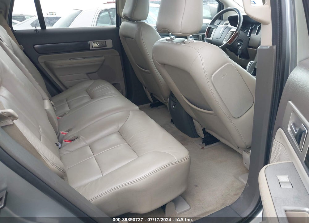 2007 LINCOLN MKX VIN: 2LMDU68C27BJ27865