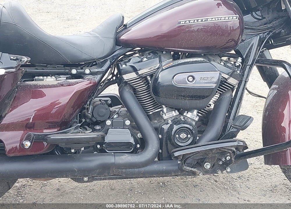 2018 HARLEY-DAVIDSON FLHXS STREET GLIDE SPECIAL VIN: 1HD1KRC19JB652045