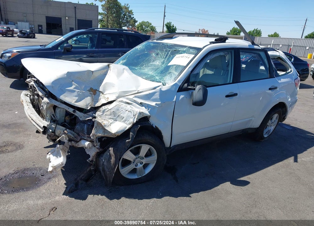 2013 SUBARU FORESTER 2.5X VIN: JF2SHABC5DH438827