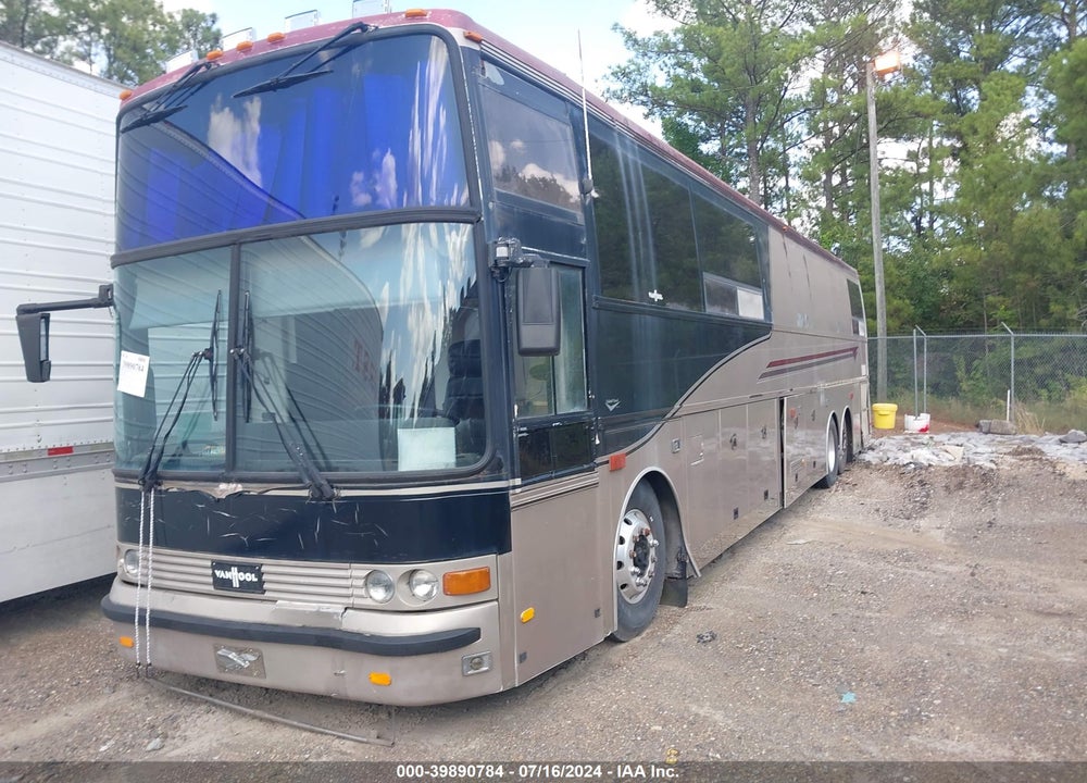 1997 VAN HOOL T900 VIN: YE2TC76B3V2029709