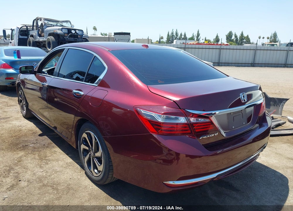2017 HONDA ACCORD EX-L VIN: 1HGCR2F83HA113816