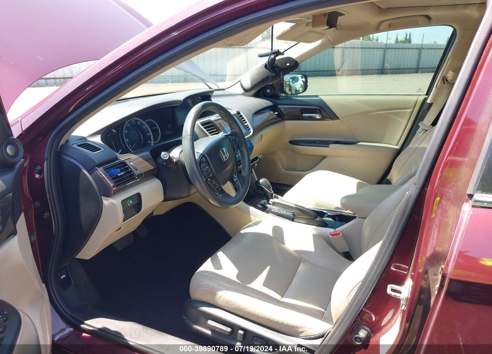 2017 HONDA ACCORD EX-L VIN: 1HGCR2F83HA113816