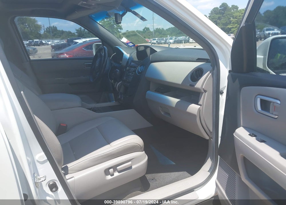2012 HONDA PILOT TOURING VIN: 5FNYF3H98CB017981