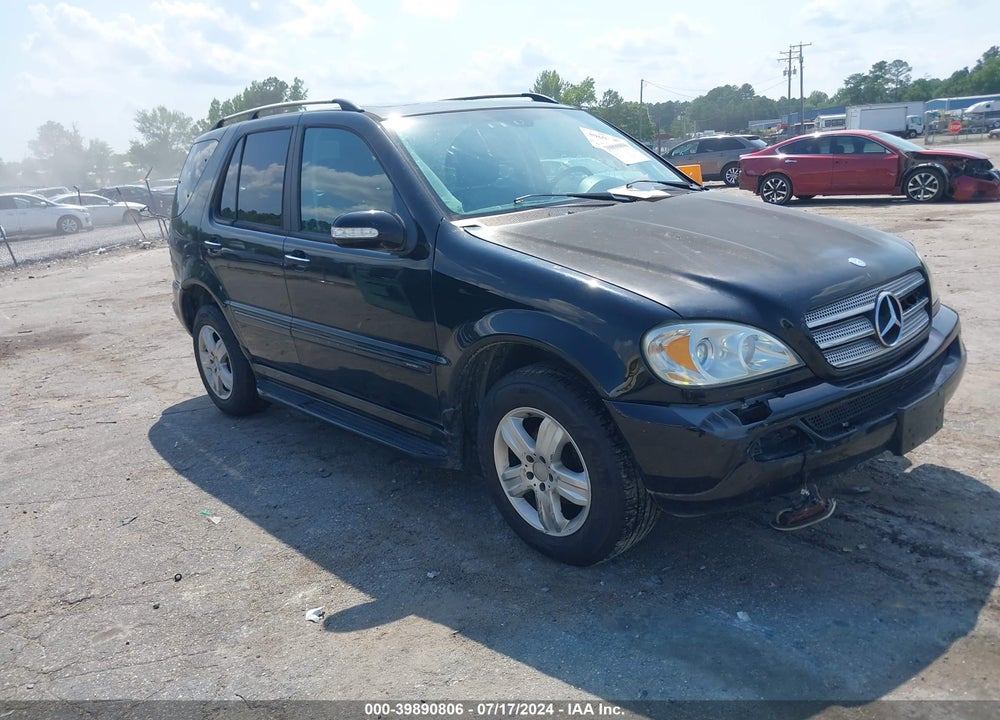 2005 MERCEDES-BENZ ML 350 VIN: 4JGAB57E05A556786