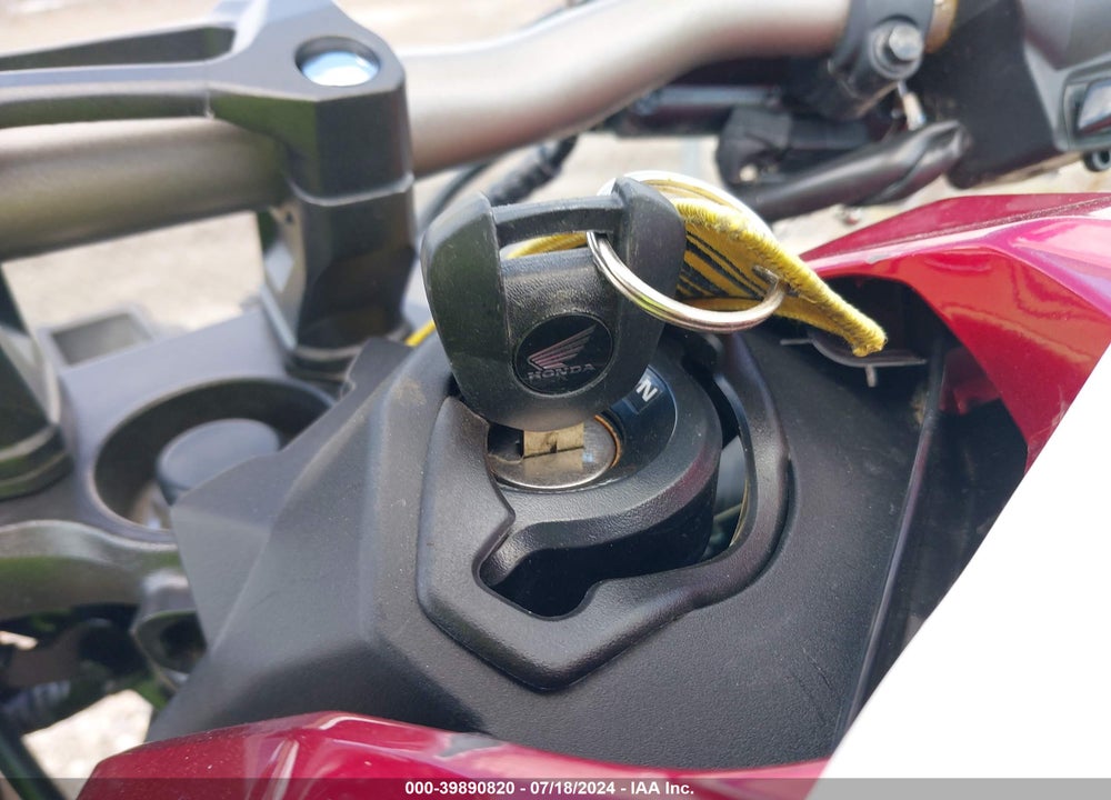 2020 HONDA CB650 RA VIN: MLHRH0259L5100353