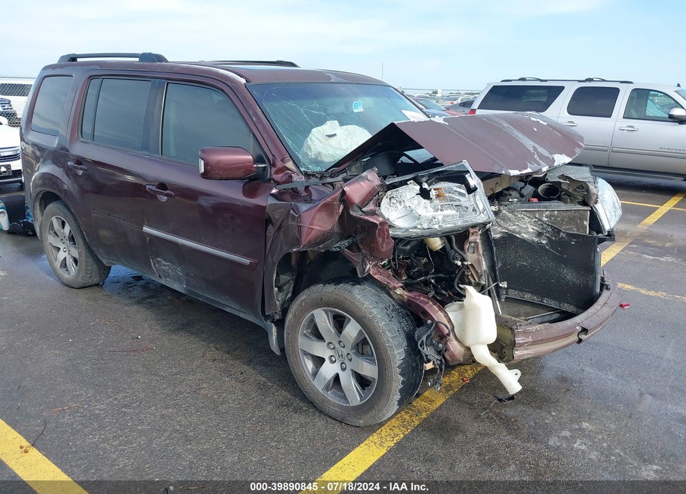 2013 HONDA PILOT TOURING VIN: 5FNYF3H96DB035834