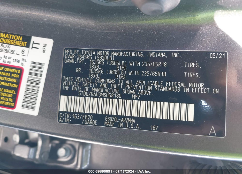 2021 TOYOTA HIGHLANDER XLE VIN: 5TDGZRAH3MS068180