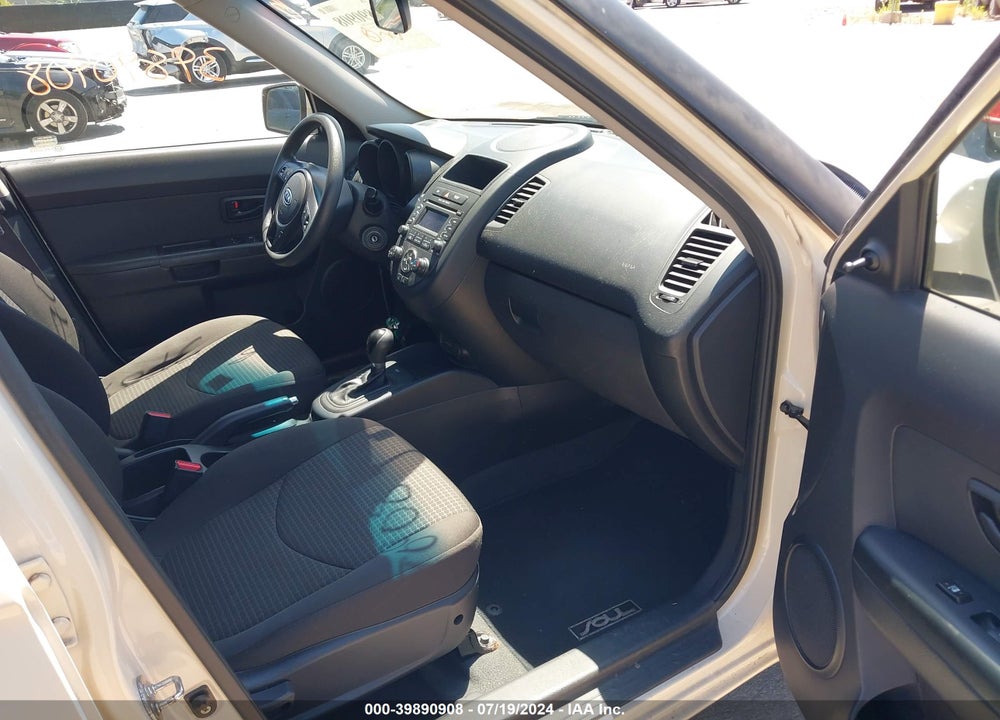 2012 KIA SOUL VIN: KNDJT2A58C7416052