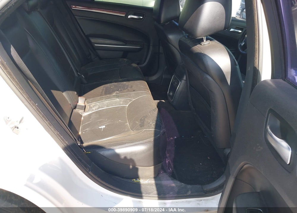 2014 CHRYSLER 300 VIN: 2C3CCAAG2EH380035
