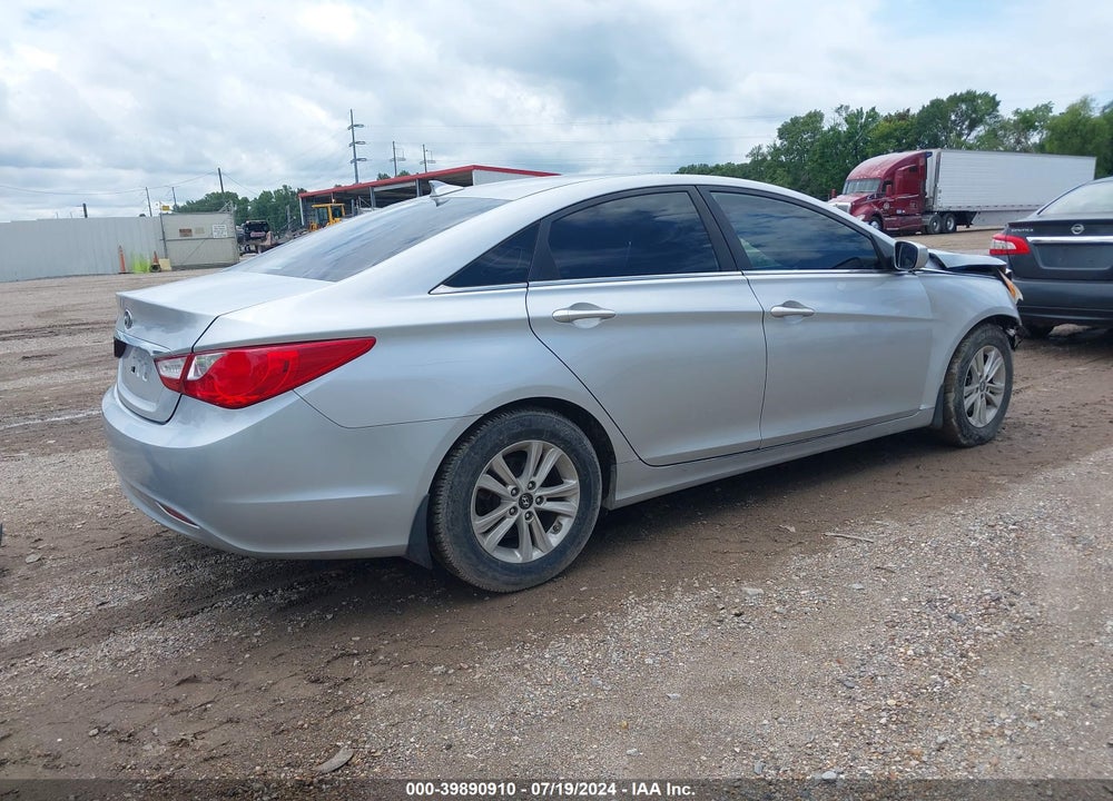 2013 HYUNDAI SONATA VIN: 5NPEB4AC2DH734485