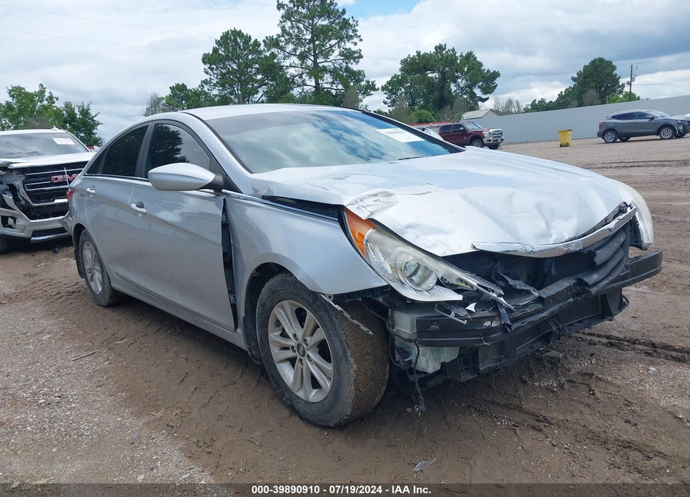 2013 HYUNDAI SONATA VIN: 5NPEB4AC2DH734485