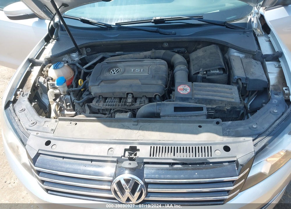 2015 VOLKSWAGEN PASSAT 1.8T S VIN: 1VWAS7A37FC021240