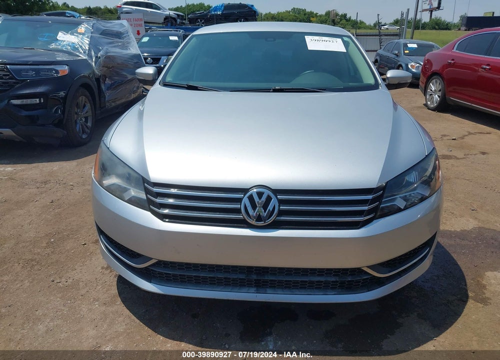 2015 VOLKSWAGEN PASSAT 1.8T S VIN: 1VWAS7A37FC021240