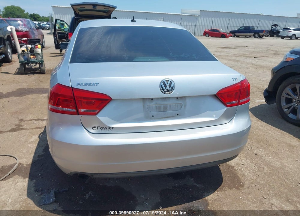 2015 VOLKSWAGEN PASSAT 1.8T S VIN: 1VWAS7A37FC021240