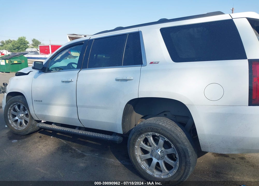 2017 CHEVROLET TAHOE VIN: 1GNSKBKC2HR165097