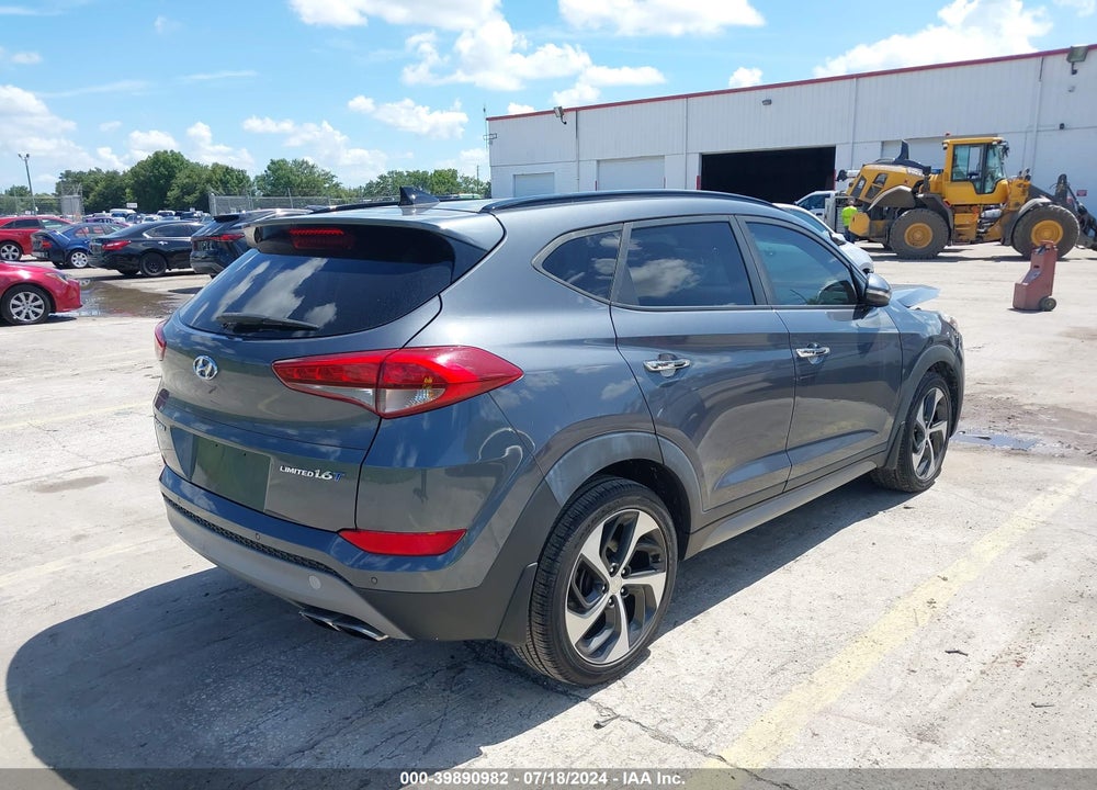2017 HYUNDAI TUCSON LIMITED VIN: KM8J33A26HU329170