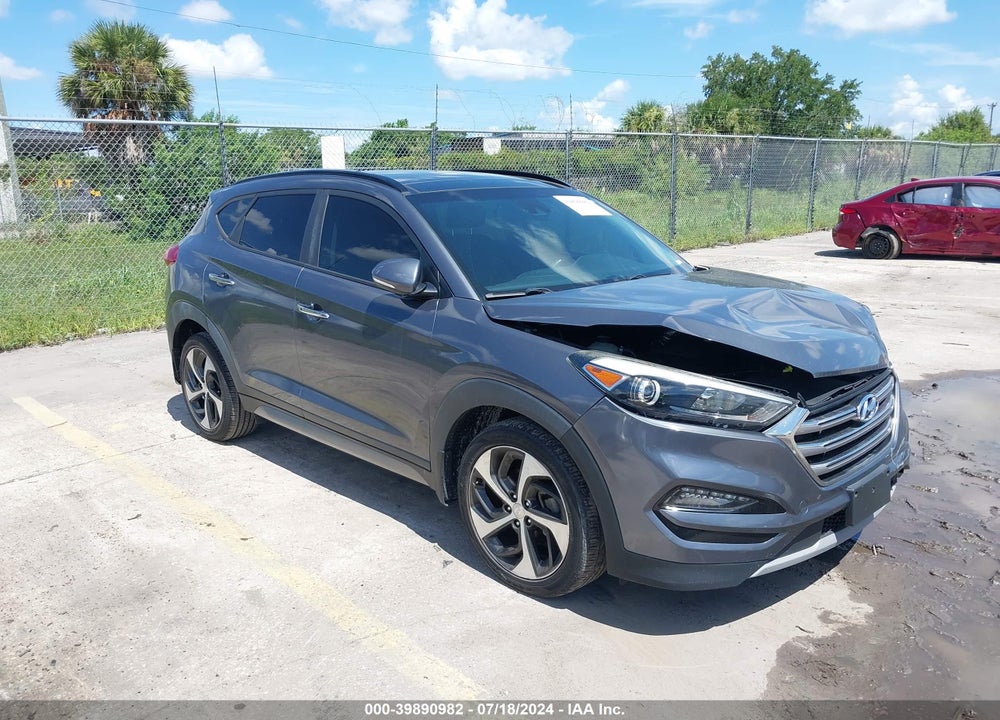 2017 HYUNDAI TUCSON LIMITED VIN: KM8J33A26HU329170