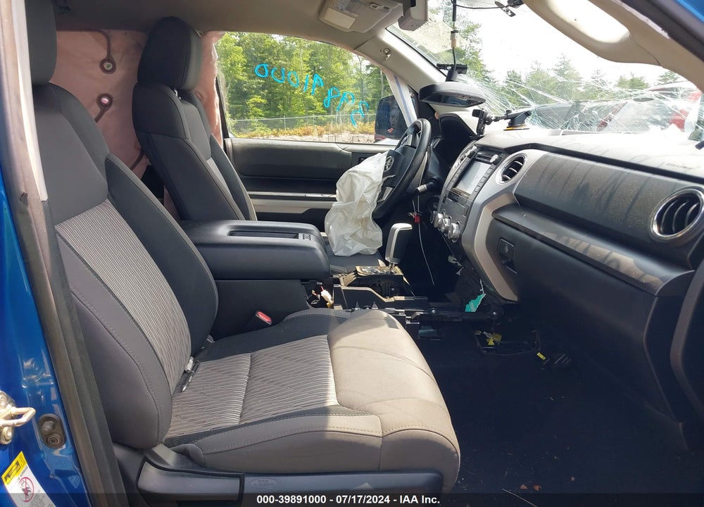 2016 TOYOTA TUNDRA SR5 5.7L V8 VIN: 5TFUY5F12GX538448