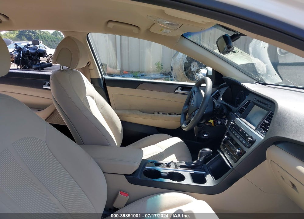 2016 HYUNDAI SONATA SPORT VIN: 5NPE34AF2GH335409