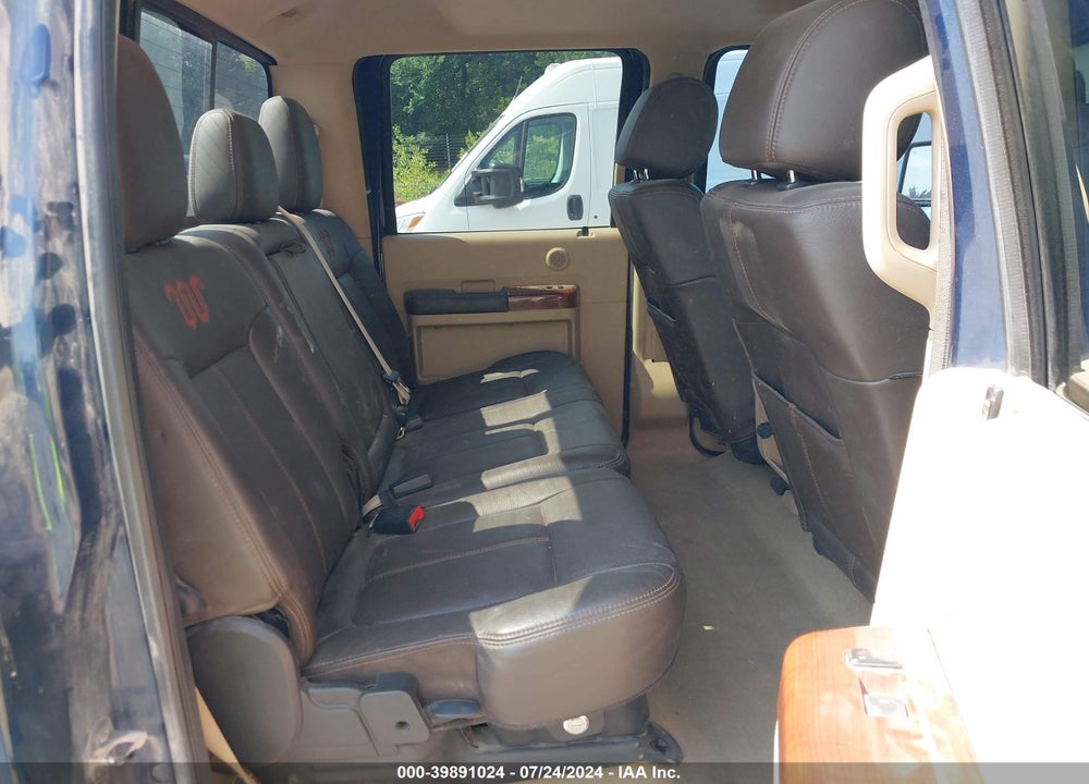 2015 FORD F-250 LARIAT VIN: 1FT7W2BT4FEB43741