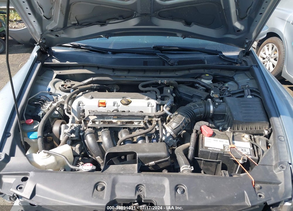 2012 HONDA ACCORD 2.4 EX VIN: 1HGCP2F76CA126310