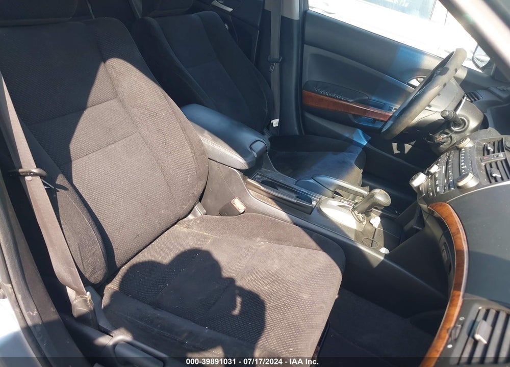 2012 HONDA ACCORD 2.4 EX VIN: 1HGCP2F76CA126310