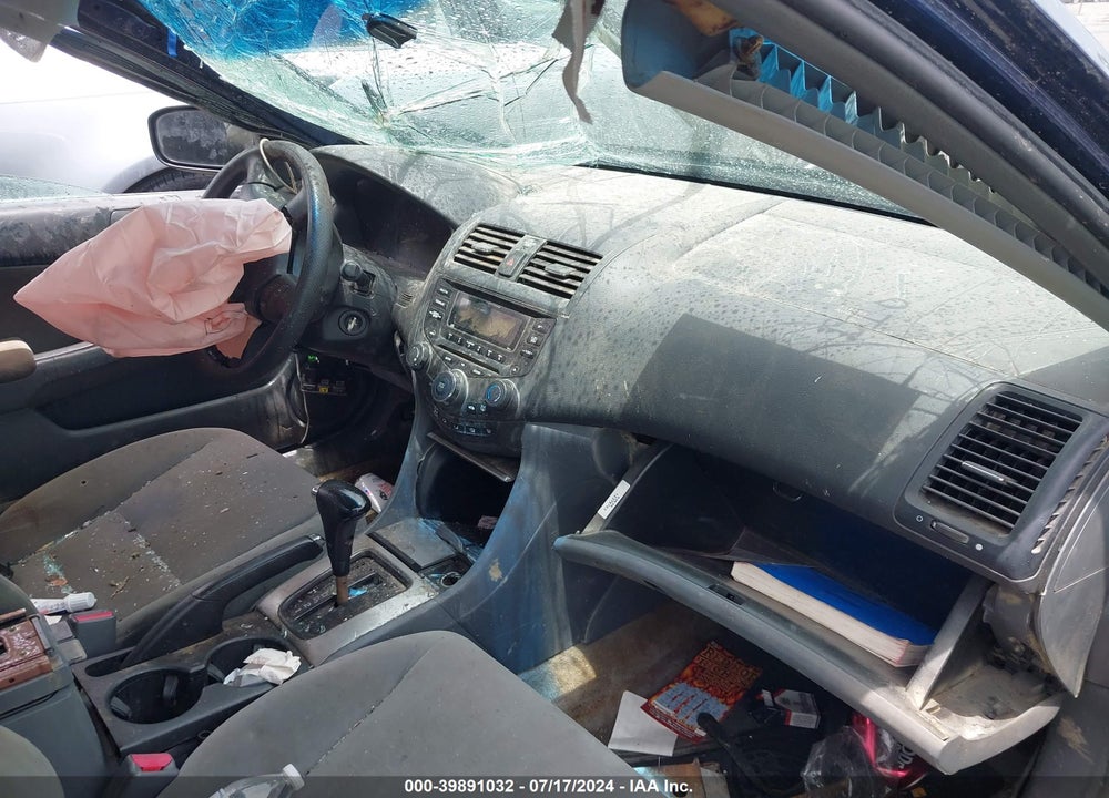 2004 HONDA ACCORD 2.4 EX VIN: 1HGCM56664A102768