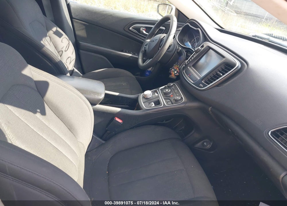 2016 CHRYSLER 200 LIMITED VIN: 1C3CCCAB5GN104376