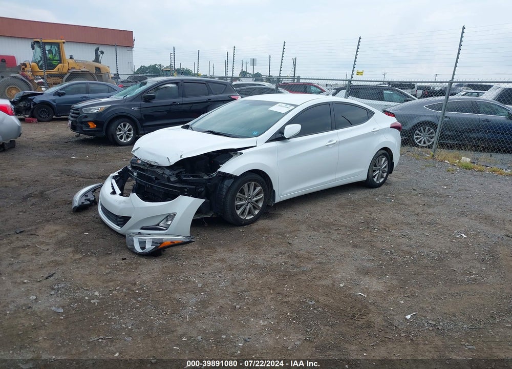 2015 HYUNDAI ELANTRA VIN: 5NPDH4AE6FH583116