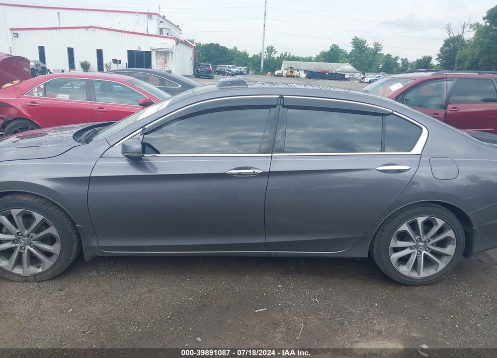 2015 HONDA ACCORD EX-L V-6 VIN: 1HGCR3F80FA019458
