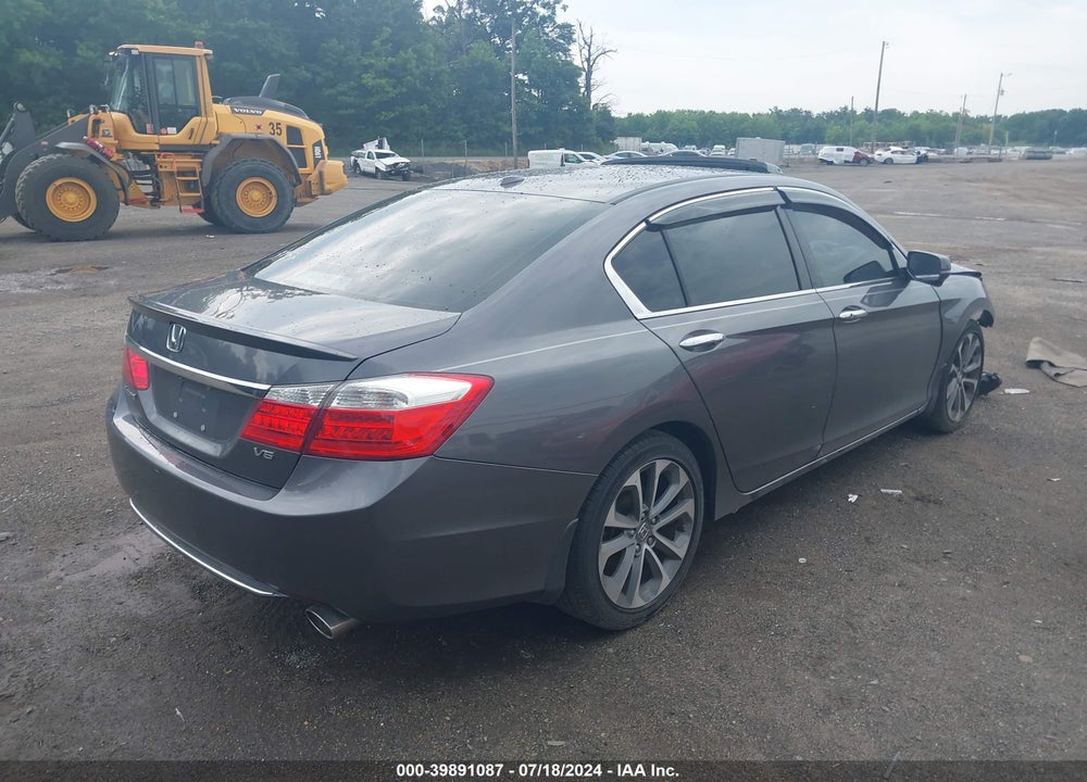 2015 HONDA ACCORD EX-L V-6 VIN: 1HGCR3F80FA019458
