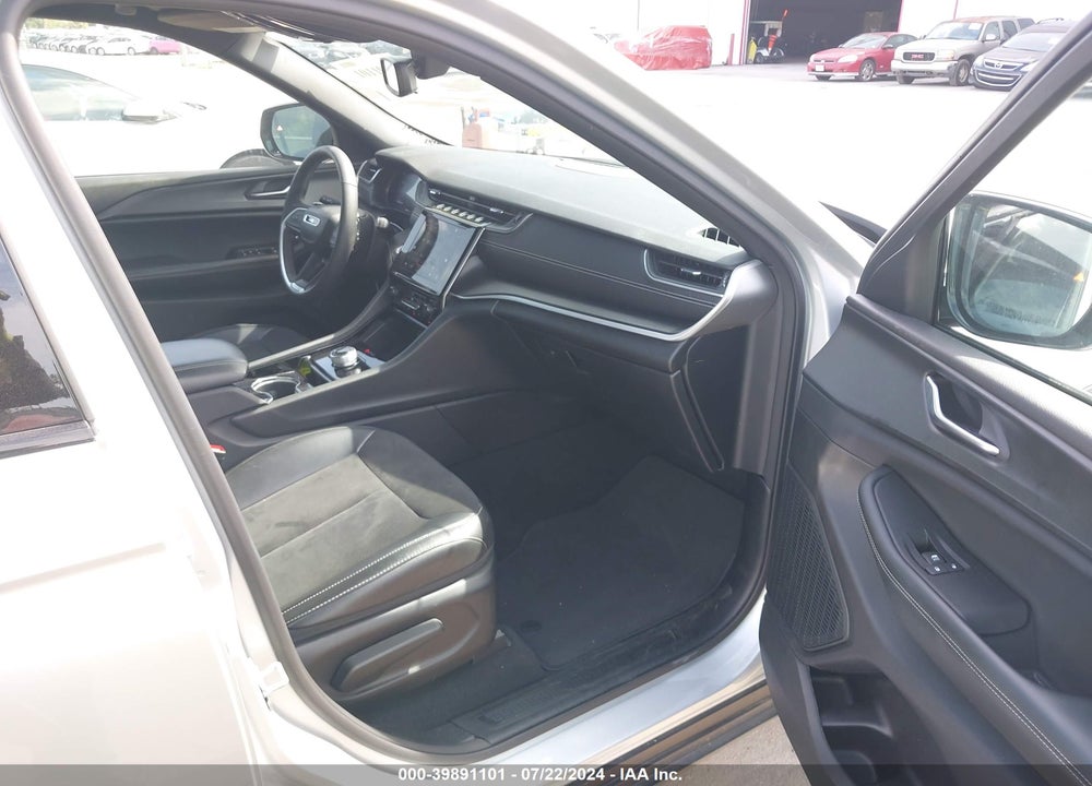 2023 JEEP GRAND CHEROKEE L ALTITUDE 4X4 VIN: 1C4RJKAGXP8814650