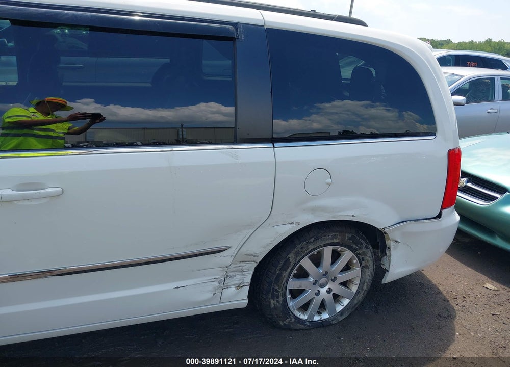 2013 CHRYSLER TOWN & COUNTRY TOURING VIN: 2C4RC1BG4DR509308