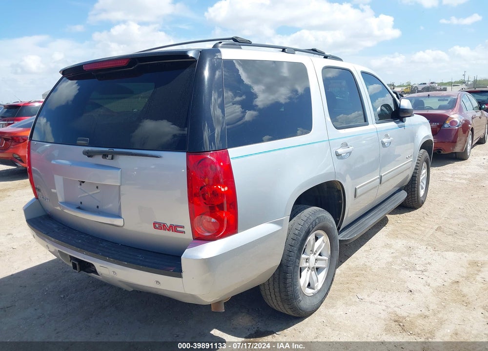2012 GMC YUKON SLE VIN: 1GKS2AE0XCR126615