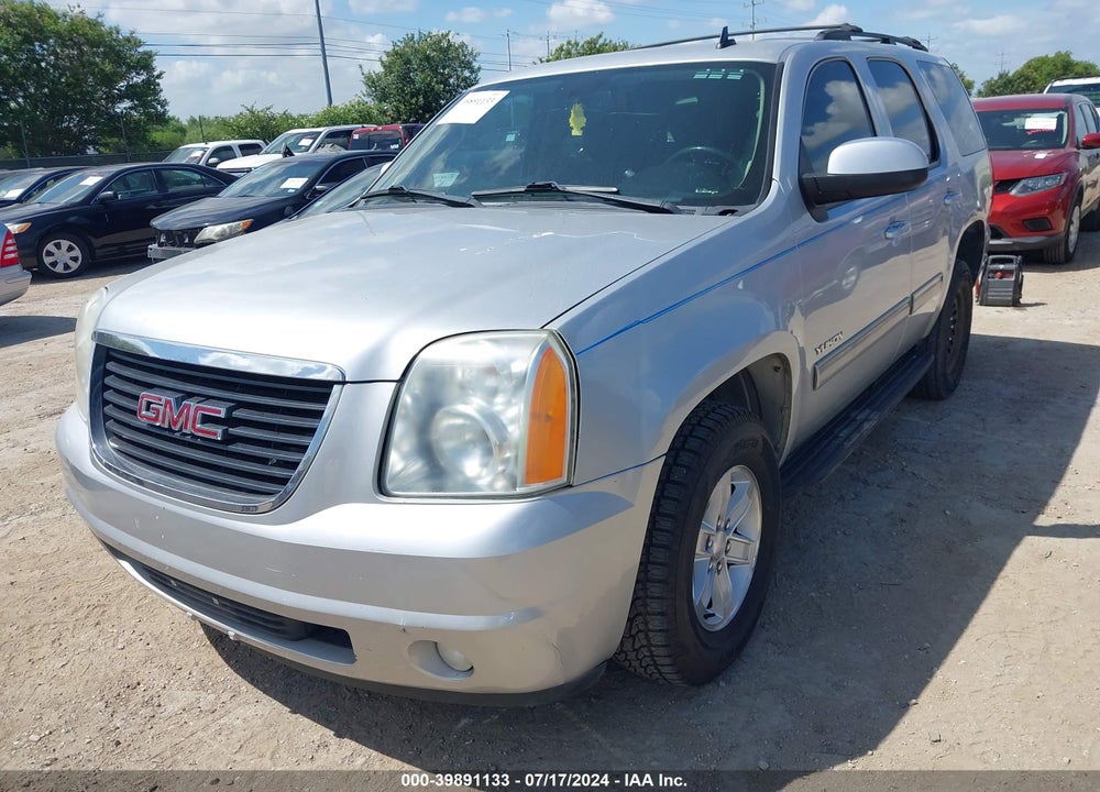 2012 GMC YUKON SLE VIN: 1GKS2AE0XCR126615