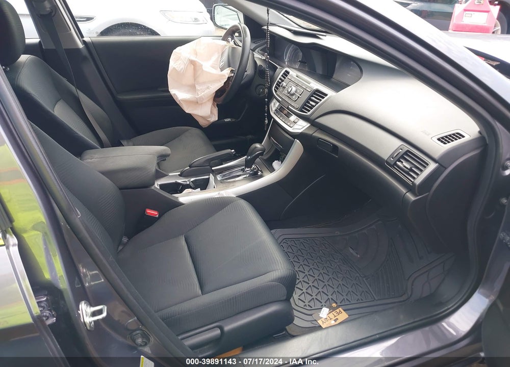 2015 HONDA ACCORD LX VIN: 1HGCR2F36FA227164
