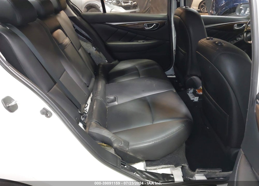 2019 INFINITI Q50 3.0T LUXE VIN: JN1EV7AR2KM556600
