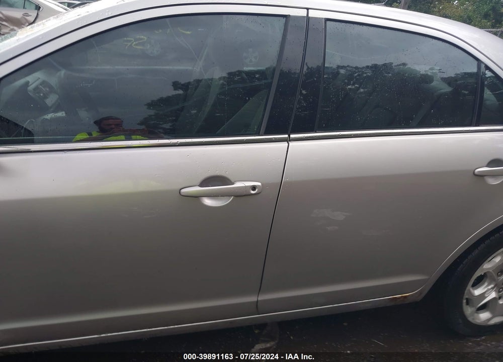 2011 FORD FUSION SE VIN: 3FAHP0HA7BR264014