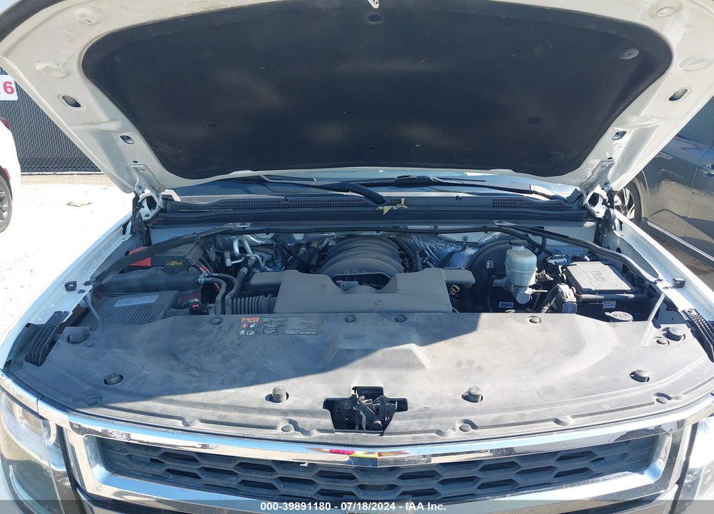 2018 CHEVROLET TAHOE LT VIN: 1GNSCBKC0JR145191