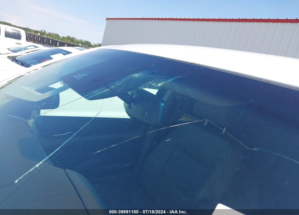 2018 CHEVROLET TAHOE LT VIN: 1GNSCBKC0JR145191