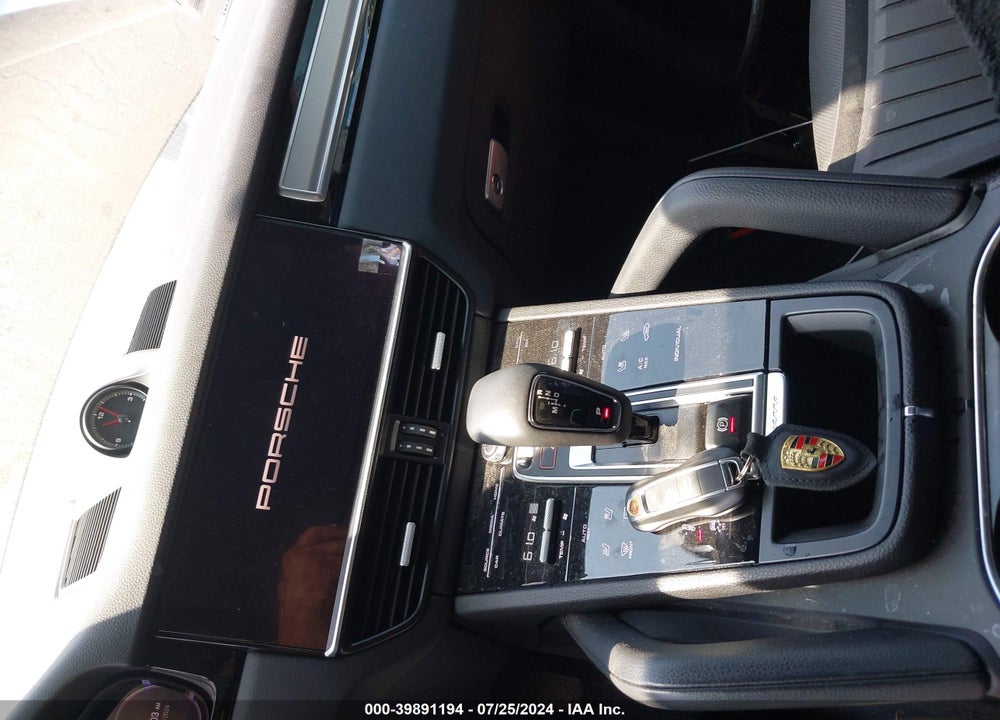 2023 PORSCHE CAYENNE E-HYBRID PLATINUM EDITION VIN: WP1AE2AY1PDA12570