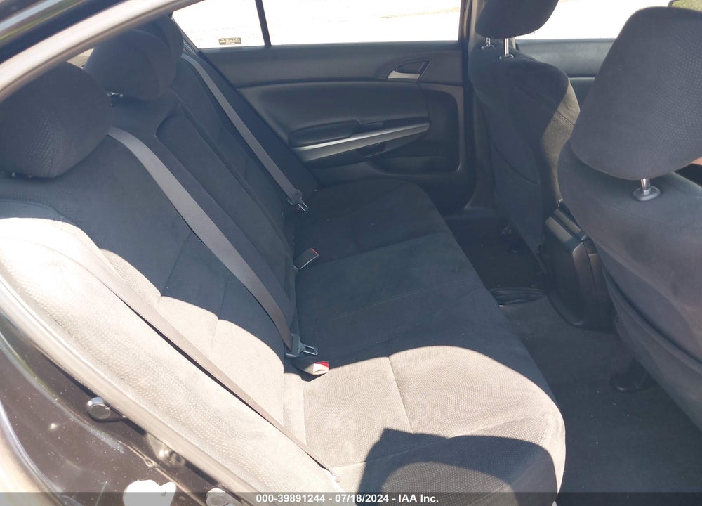 2008 HONDA ACCORD 2.4 EX VIN: JHMCP26748C078072