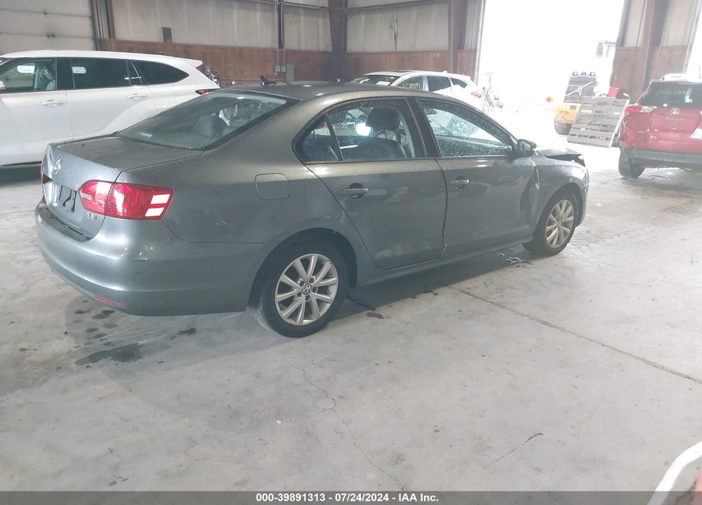 2012 VOLKSWAGEN JETTA VIN: 3VWDP7AJ4CM077921