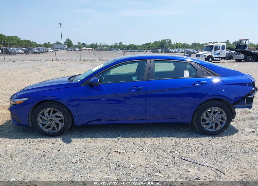 2024 HYUNDAI ELANTRA SEL VIN: KMHLM4DG0RU711361