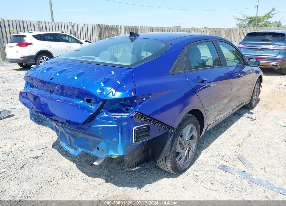2024 HYUNDAI ELANTRA SEL VIN: KMHLM4DG0RU711361