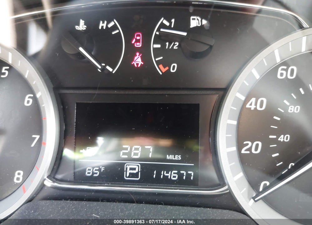 2015 NISSAN SENTRA SV VIN: 3N1AB7AP4FY303108